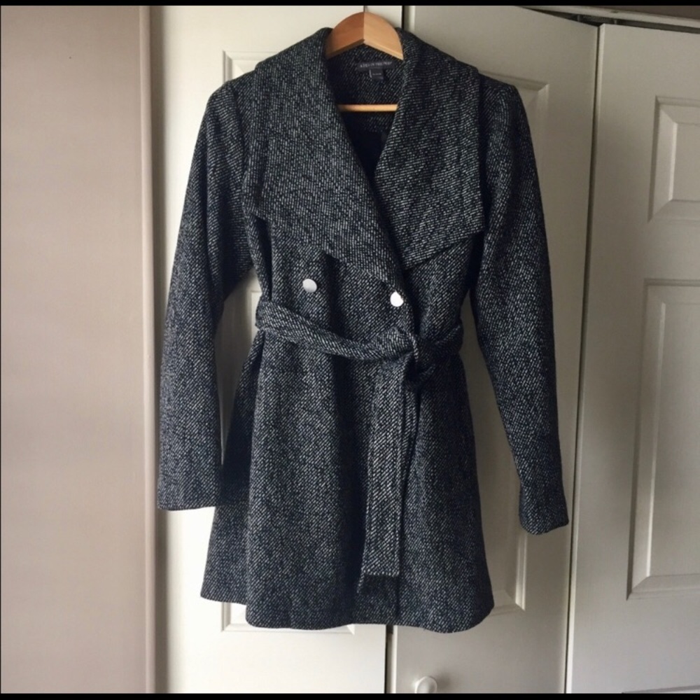 A Pea in the Pod Maternity Coat